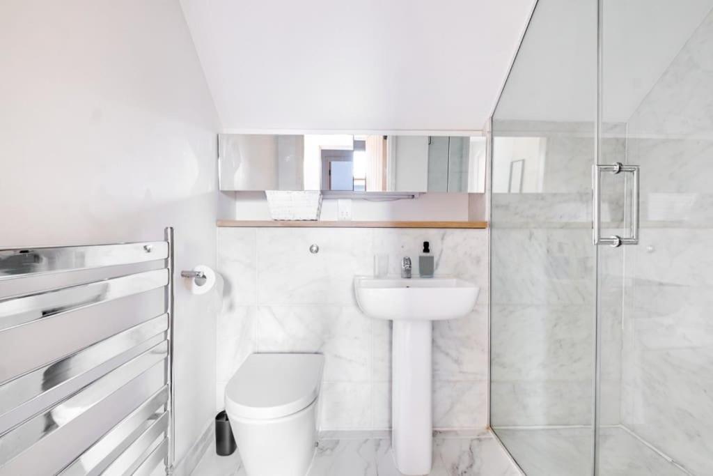 Lux Barn Conversion In